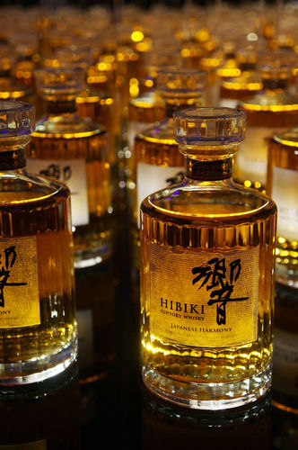 初心者も少し背伸びして飲む「響」の種類