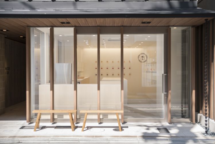 新感覚の梅体験専門店「蝶矢」が京都にオープン! 梅酒1杯から気軽に手作り