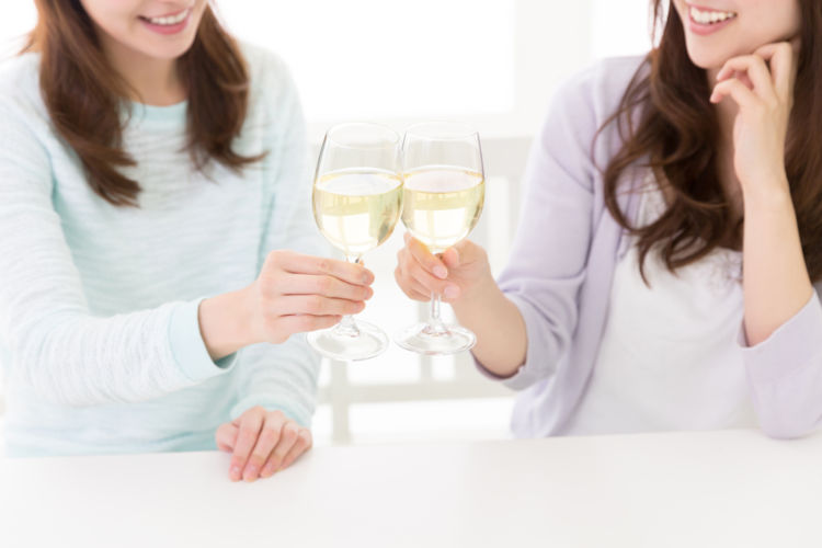 日本酒と炭酸の素敵な出会い! 酒好き女子に人気のスパークリング日本酒とは?