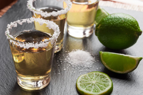 テキーラの飲み方指南。「ショットグラスで一気飲み」だけではもったいない