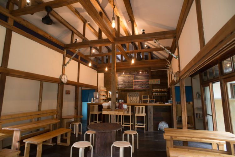 「VERTERE」のビールが飲める古民家を再生したオシャレなカフェ
