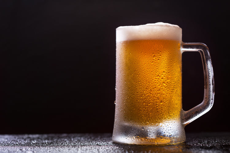 テイスティングをはじめ、ビールの歴史やサービス技術も習得