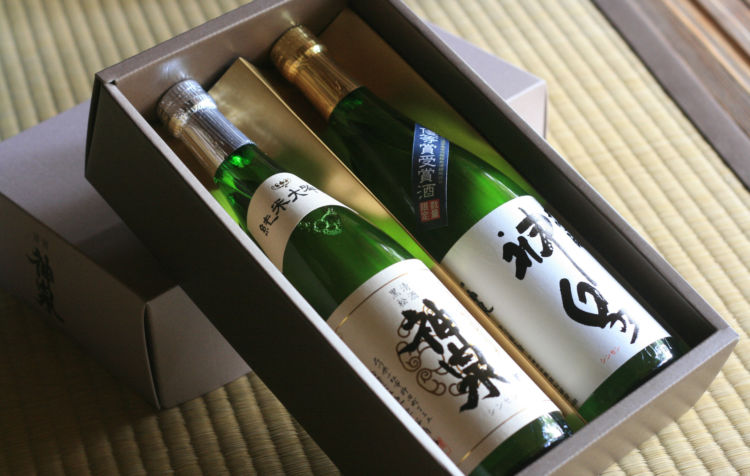 「神泉 純米吟醸 旨口」はワイングラスで堪能したい