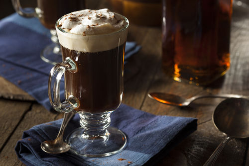 「アイリッシュミストコーヒー」は、デザート感覚で味わえる1杯