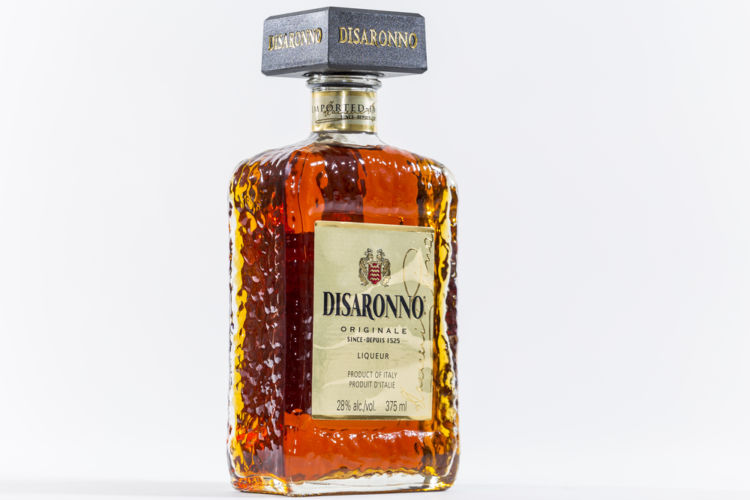 「イタリアンカシス」から見るカクテルネーミングの秘密