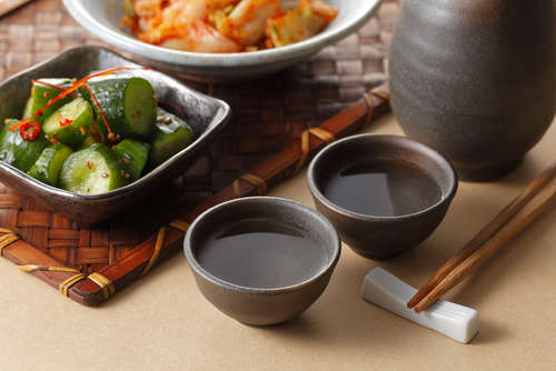 焼酎の味を変える様々な酒器