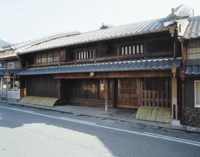 岐阜の日本酒【百春(ひゃくしゅん)】若手杜氏が実直に醸す酒