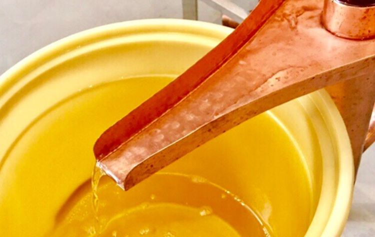 【人気の地ウイスキー】「長濱ニューメイク」は蒸溜したての荒々しさをたのしめる、まさに“原酒”