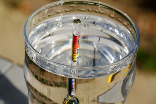 焼酎が消毒薬とされるのはアルコール度数の高さゆえ