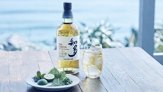 「知多」の新しいたのしみ方、風薫るハイボール