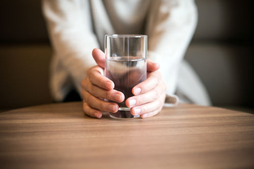 ワインと一緒にチェイサーを飲む際の注意点