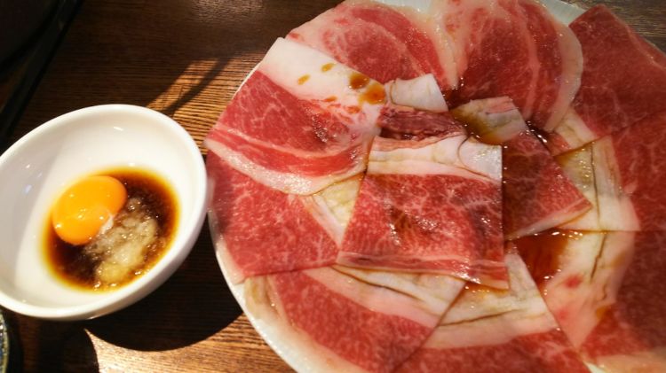 和牛やきすき【玉子付】1500円