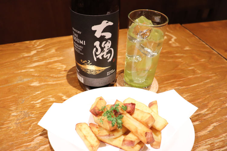 アレンジ方法として、「緑茶割り」もおすすめ!