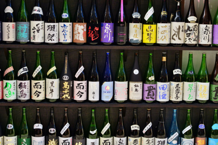 日本酒をたのしむための知識や技量を身につけ、真の日本酒通に!
