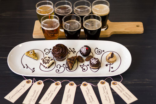 チョコビールのお供にはやっぱりチョコレートがおすすめ