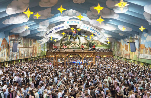 世界最大級のビール祭り「オクトーバーフェスト」ってなんだ!