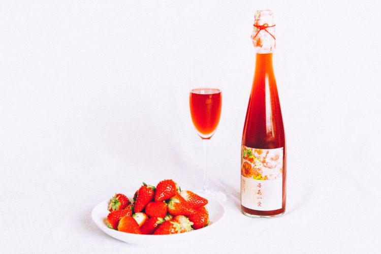 愛する人に「好き。」を伝える。高級苺のクラフトビール「苺花一愛」