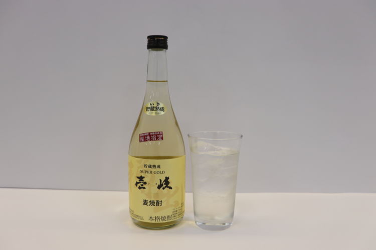 【樫樽で熟成させた芳醇で華やかな香りと、奥深い味わいが特徴 壱岐スーパーゴールド(玄海酒造)】
