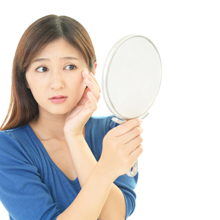 40代ならではの肌の悩み｜シミ・くすみの原因と対策