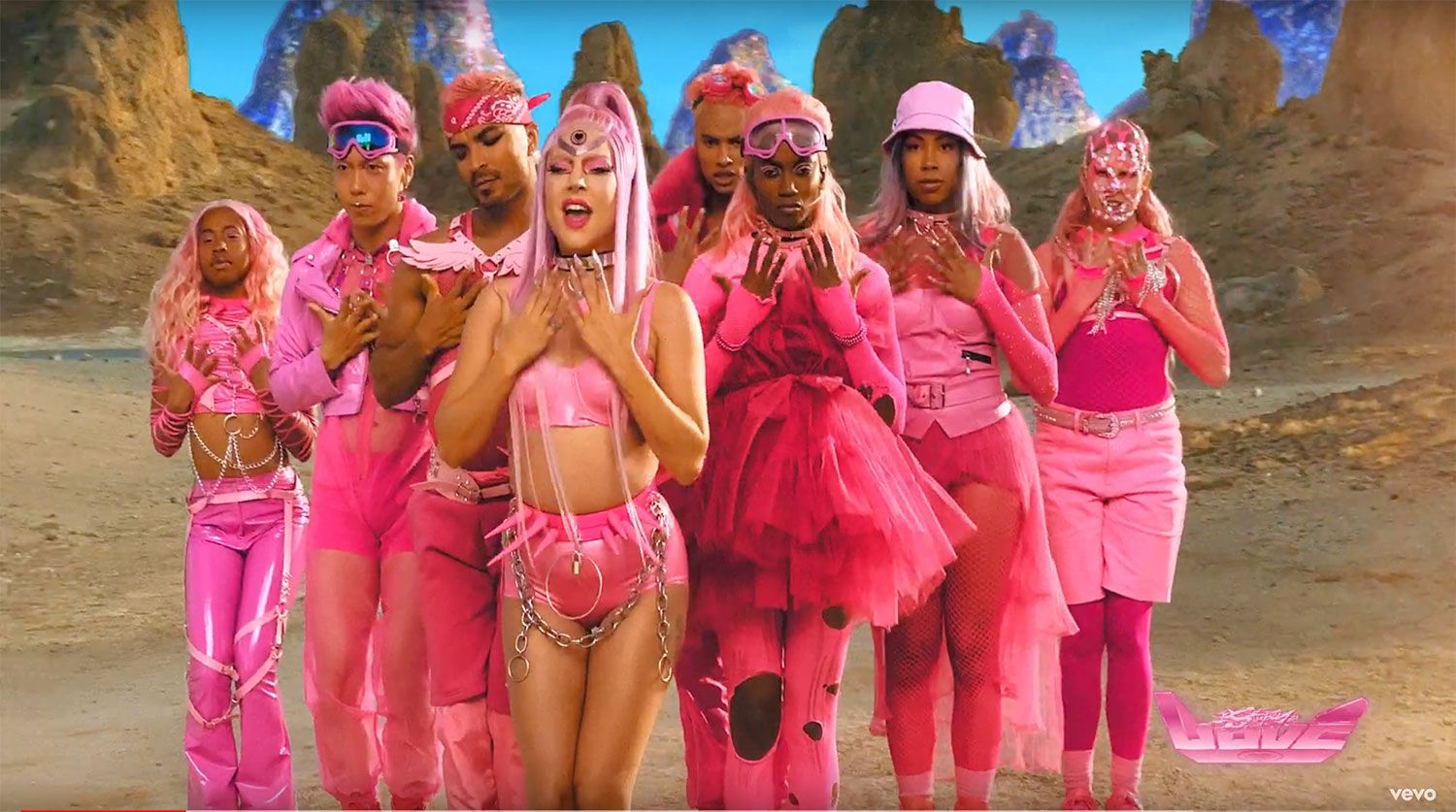 戲說台灣？Lady Gaga 新歌《Stupid Love》MV 網友惡搞無極限！