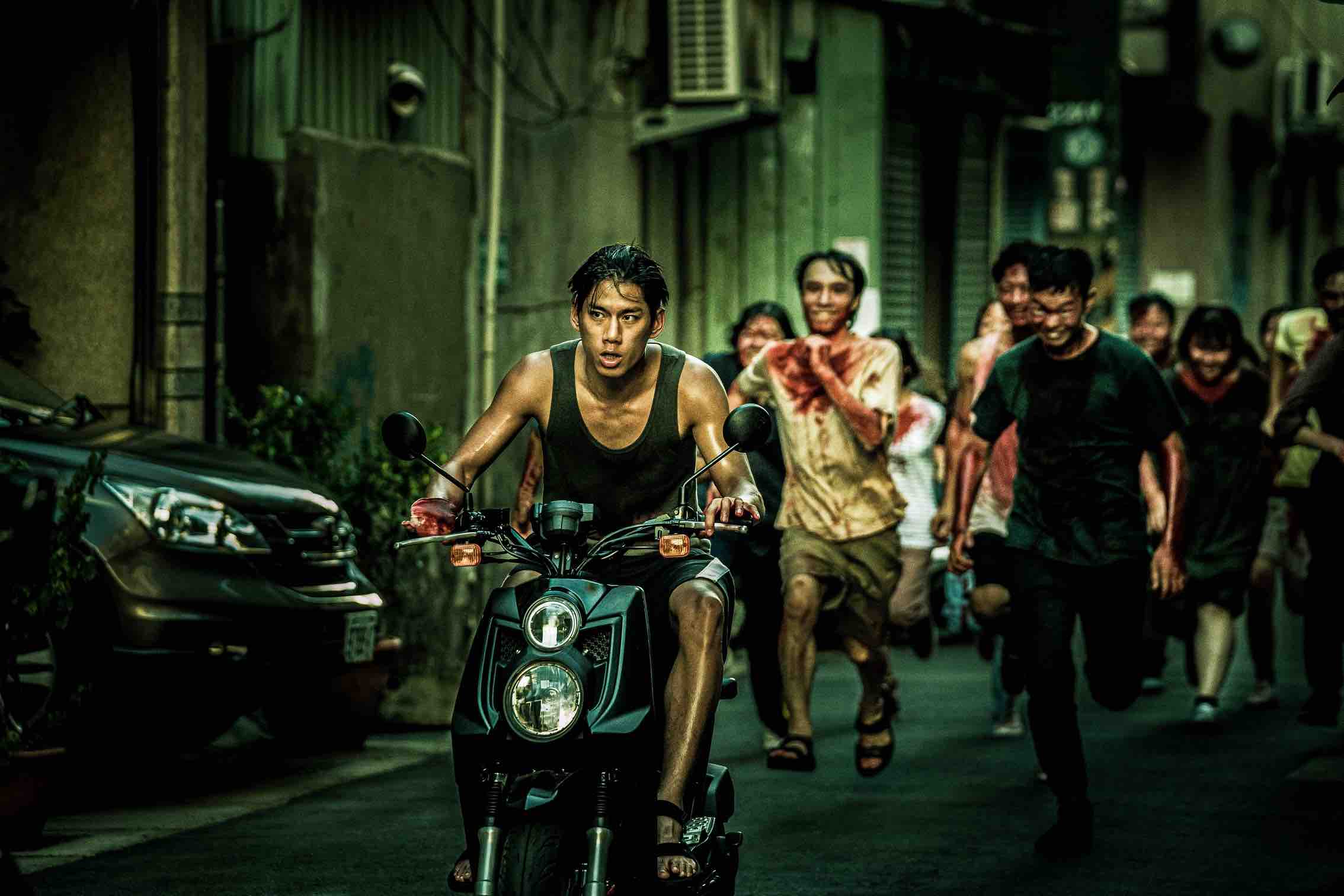 《哭悲》台灣原創驚悚病毒電影，朱軒洋、雷嘉納活屍走肉大逃殺！