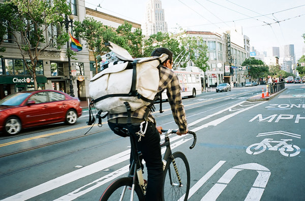 型男正在瘋這個！Fixed Gear單速車的魅力，看了就知道！