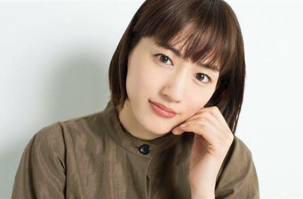綾瀨遙僅排行第3！2021日媒票選「女性最理想身材」排行榜Top5，「日本張鈞寗」榮獲第一