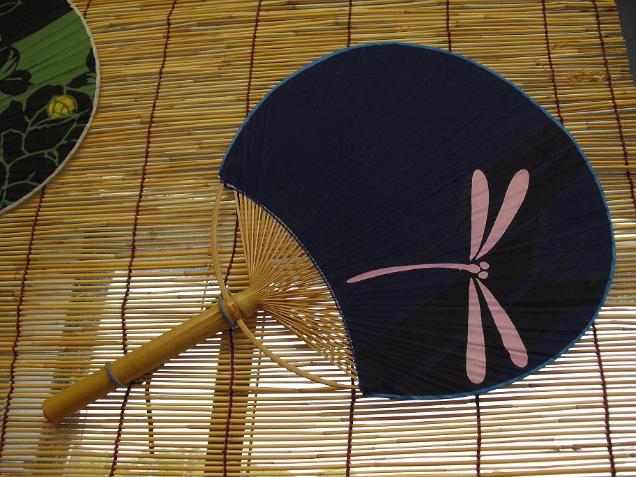 Completed form of Boshu uchiwa fan