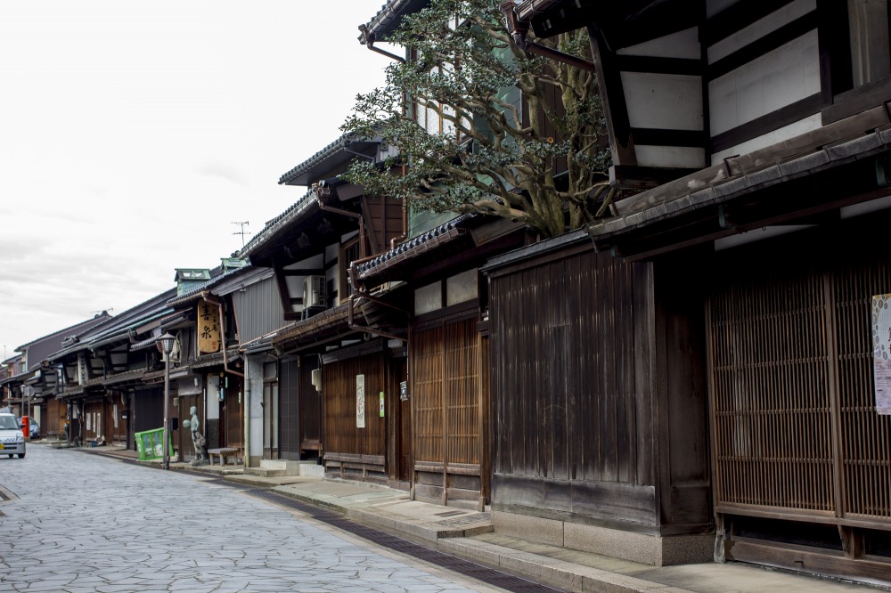 高岡の金屋町の風景