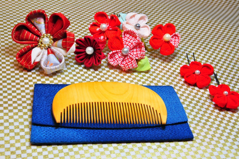 Tsuge-comb