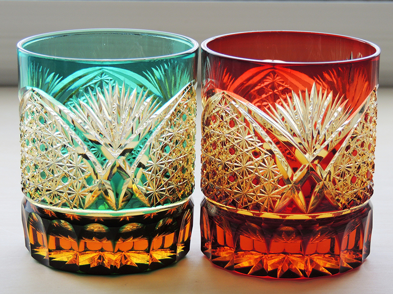  Engravings on Edo Kiriko glass 