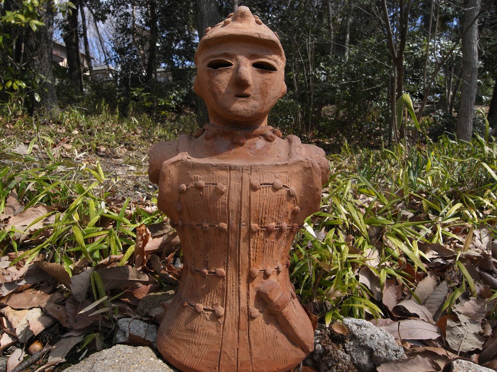 Minowa excavated from Tenjinzan burial mound in Gunma