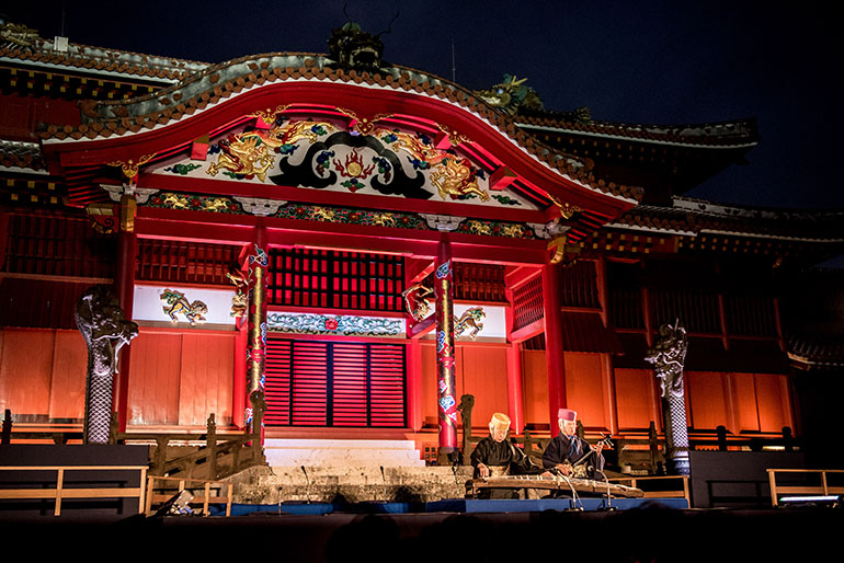 首里城公園中秋宴會的樣子