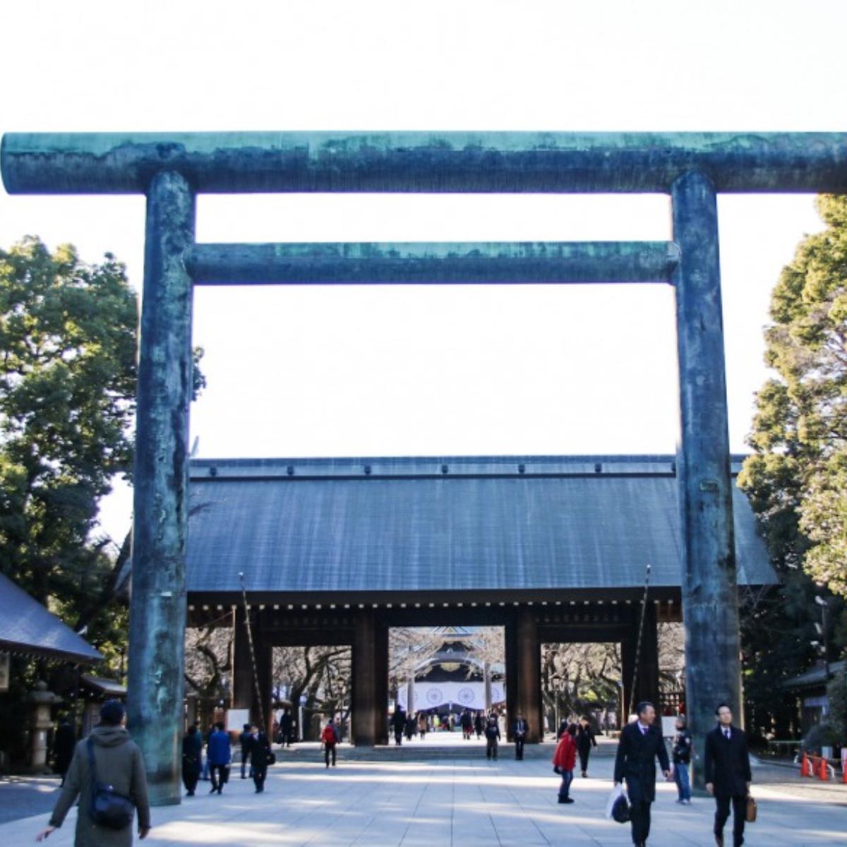 靖国神社】日本の歴史と共に歩んできた場所｜THE GATE｜日本の旅行観光