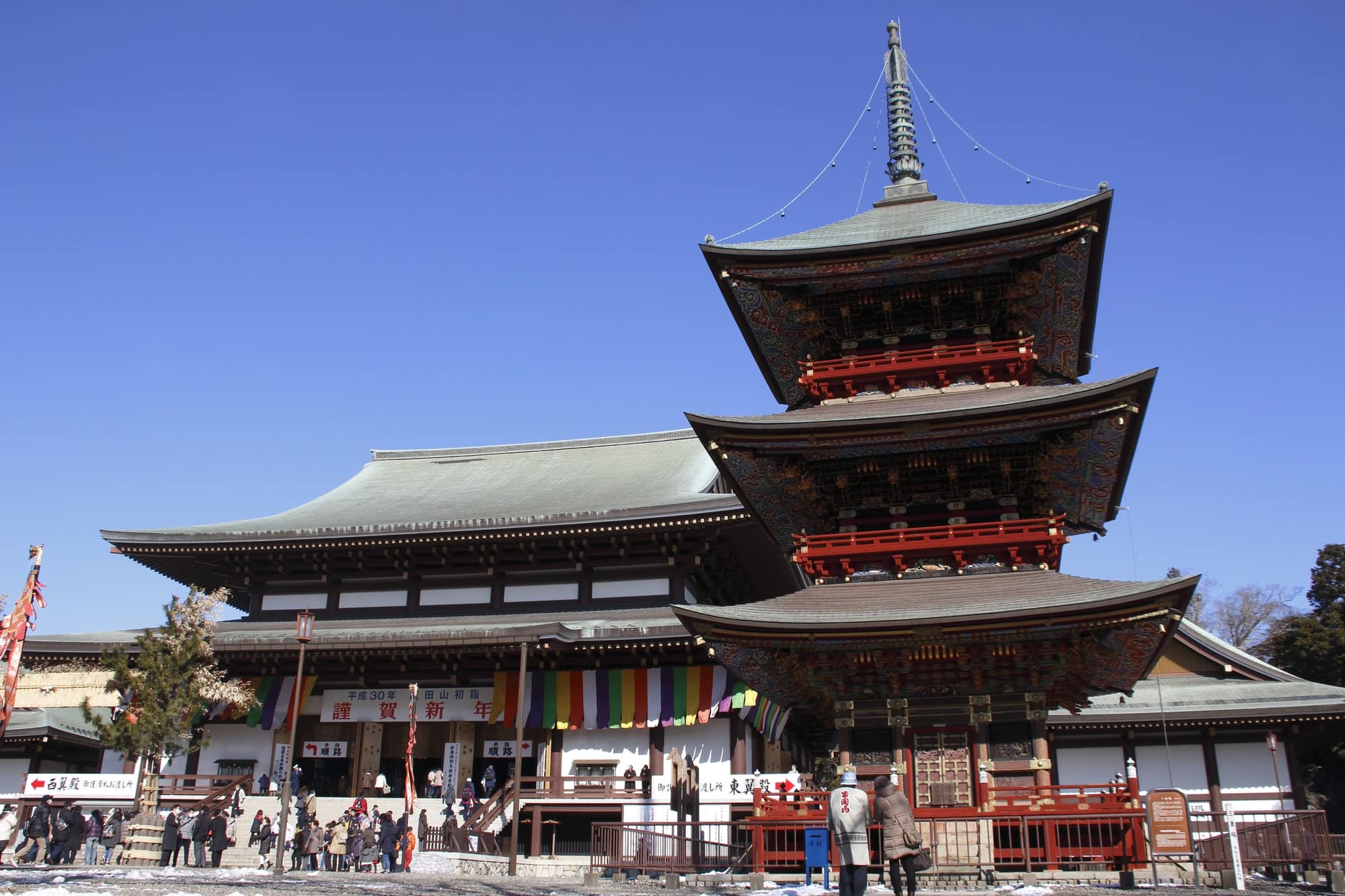 新年首次参拜时候的成田山新胜寺