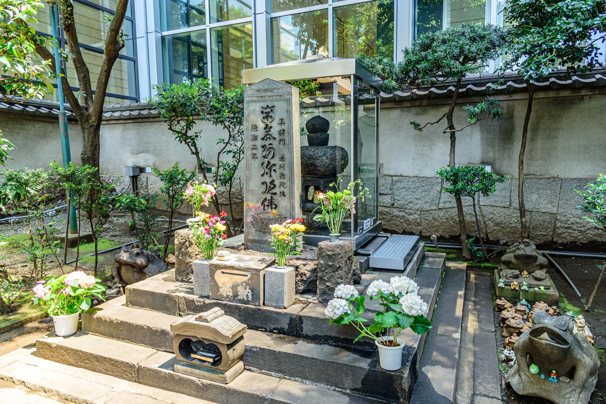 平将門の首塚（将門塚）