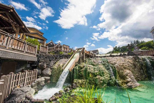草津温泉 日本三名泉の一つで湯もみを体験 The Gate 日本の旅行観光マガジン 観光旅行情報掲載