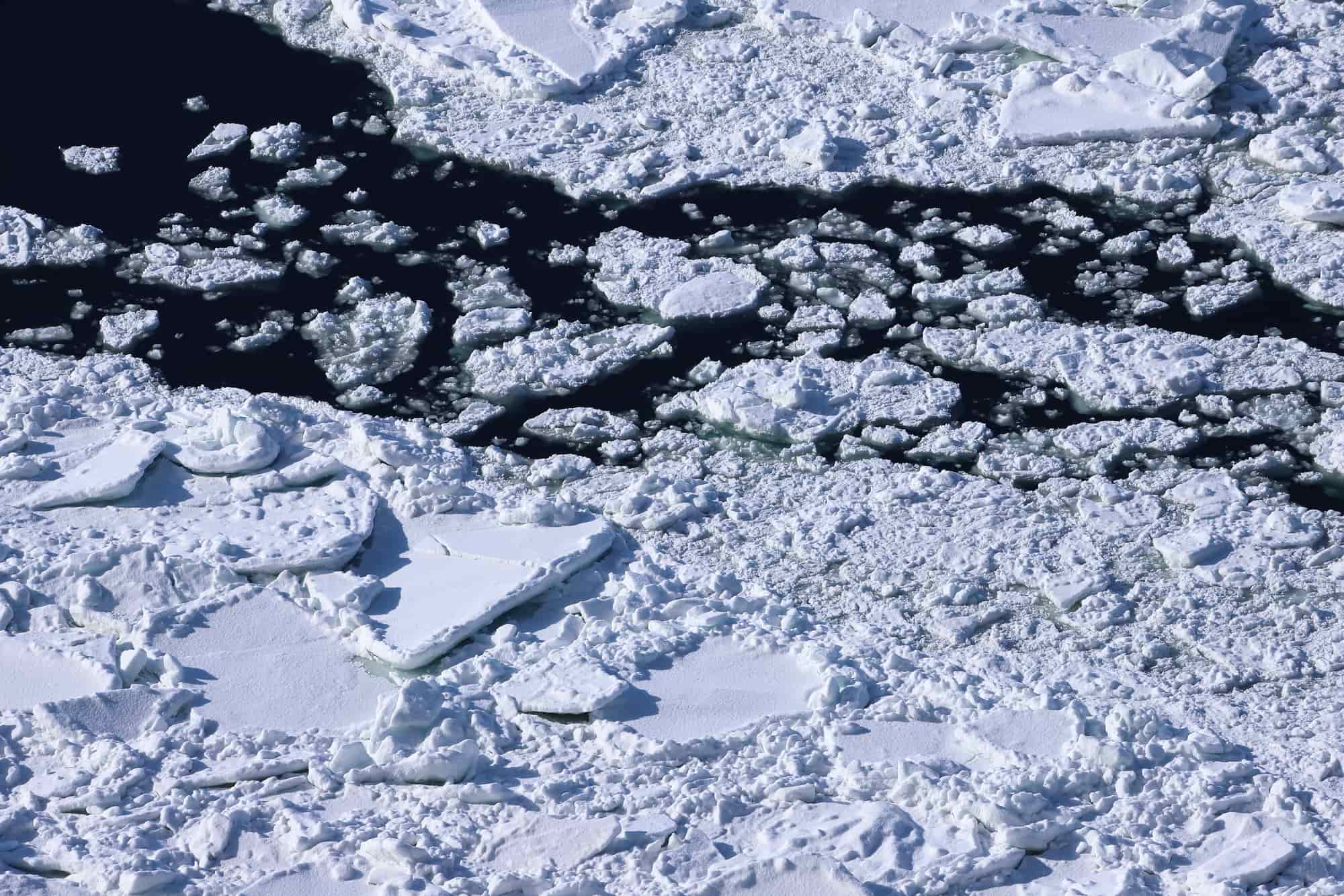 北海道の 流氷 はどこから来るの 海に浮かぶ氷の塊の神秘に迫る The Gate 日本の旅行観光マガジン 観光旅行情報掲載
