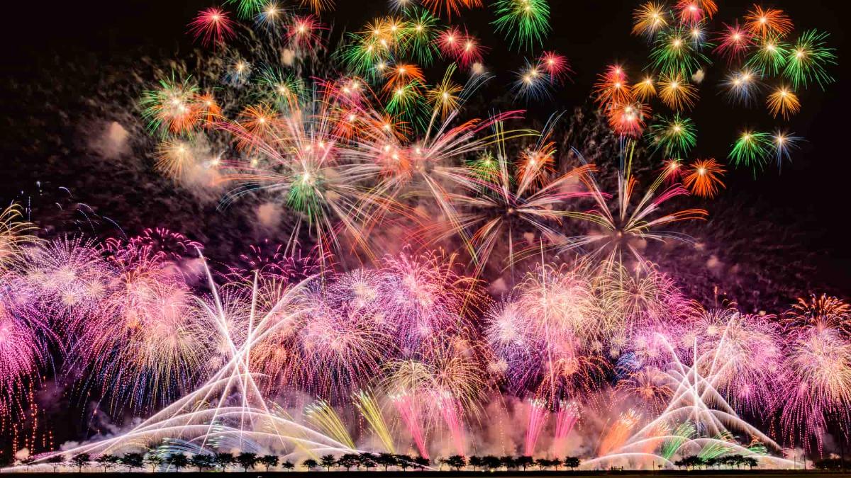 Festival ou feux d'artifice au Japon