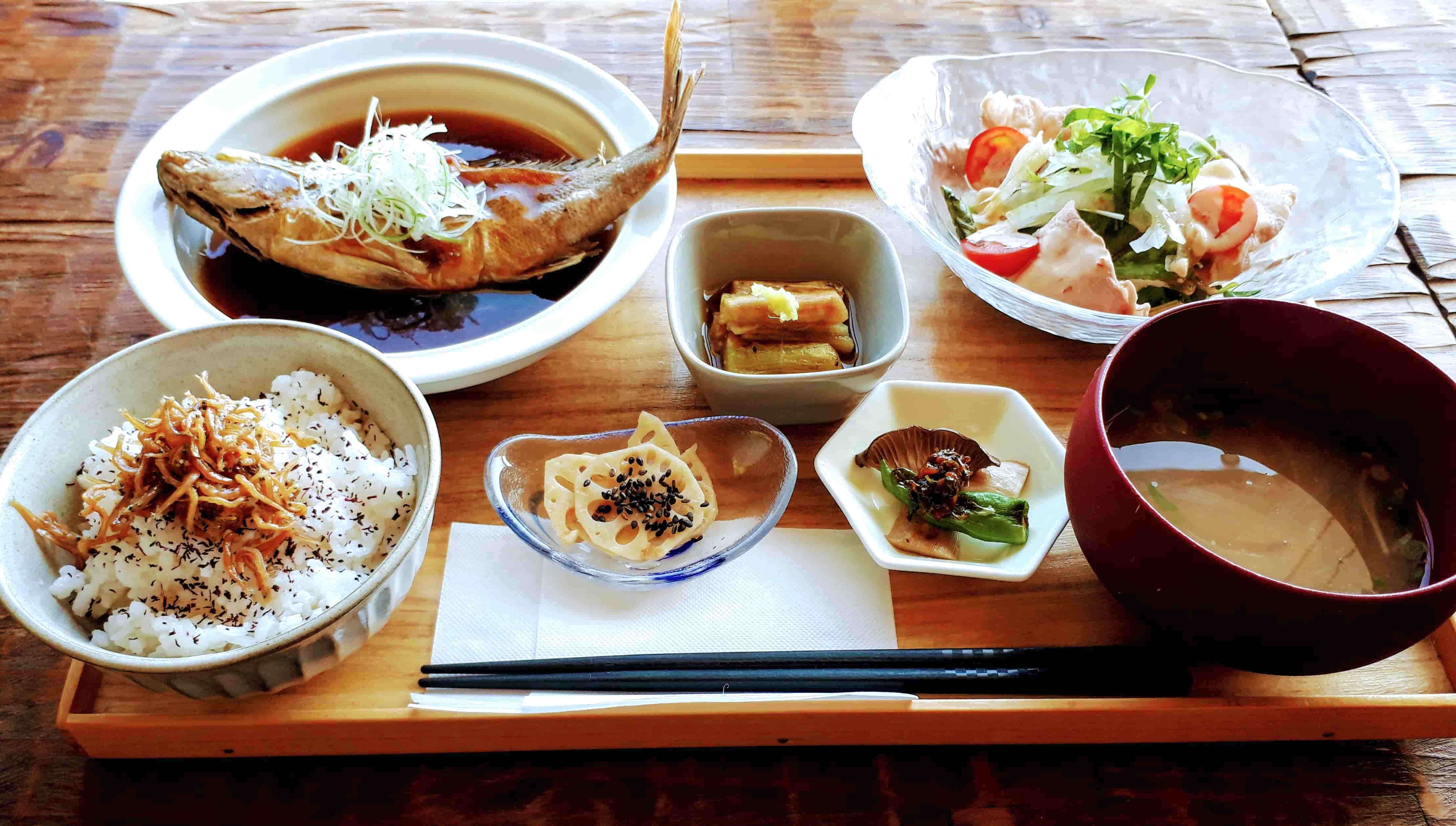 Bubuka 歩歩海のランチ
