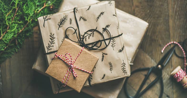 金婚式に贈りたいおすすめプレゼント5選 金額の目安も解説 オリジナルtシャツプリントtmix