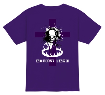 ドクロのバックプリントが鮮烈なバンドTシャツ