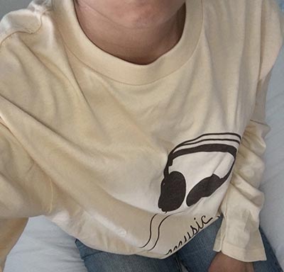 10代・女性・オズワルドさんのオリジナルプリント作成事例丨オリジナルTシャツTMIX