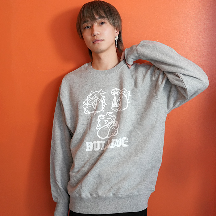 モデル：一ノ瀬しろ／身長178cm／XLサイズ／ミックスグレー着用