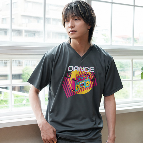 スポーツドライVネックTシャツ