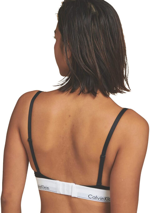 意外と知らない ノーブラのメリットやデメリット 注意点 Torothy トロシー