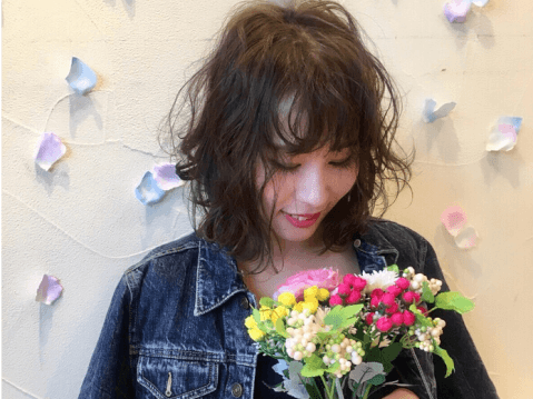 濡れ髪でトレンド感のあるヘアスタイルに♪濡れ髪の作り方やアレンジ方法を紹介