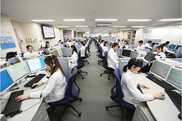 ティーペックのメディカルコンタクトセンター風景