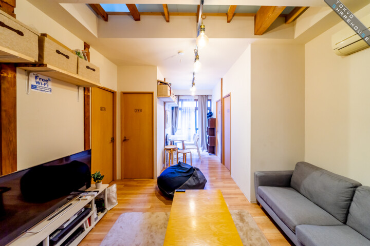 部屋 壁に取り付けられた化粧鏡、600 * 120 * 660 MMミラー仕上げの二