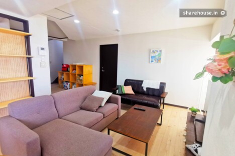 Sharehouse Amato